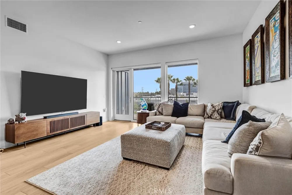 2307 Rivington Irvine, CA 92612