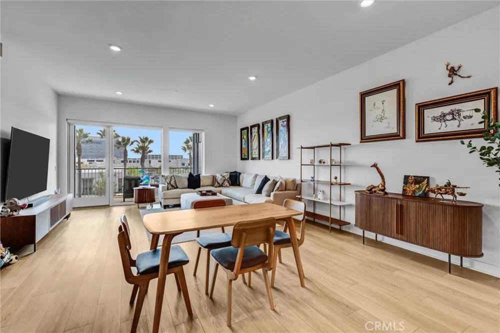 2307 Rivington Irvine, CA 92612