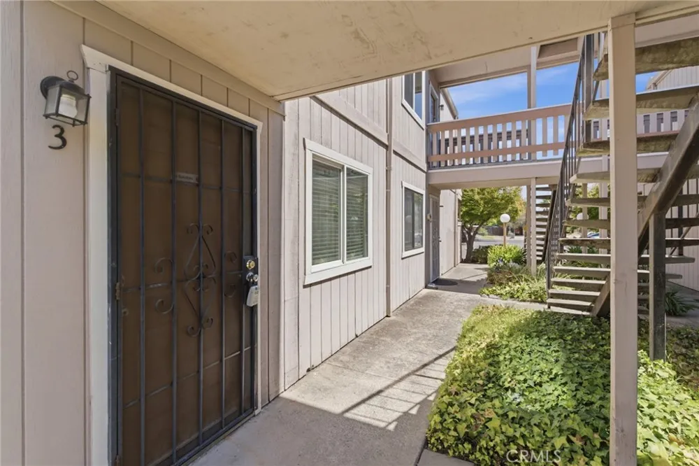 2220 Notre Dame Boulevard #3 Chico, CA 95928