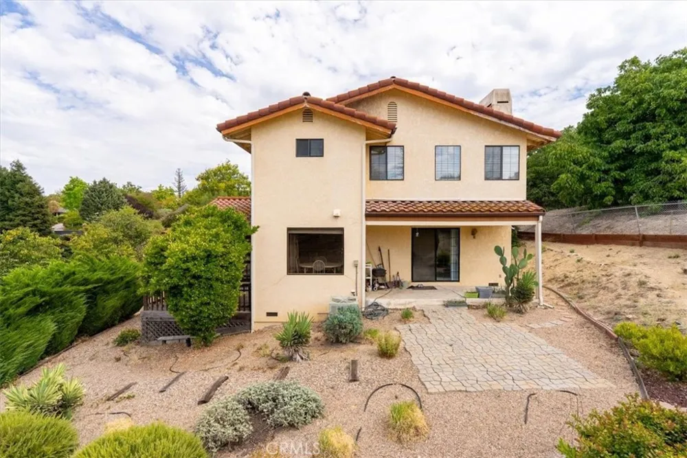 815 Jackson Paso Robles, CA 93446