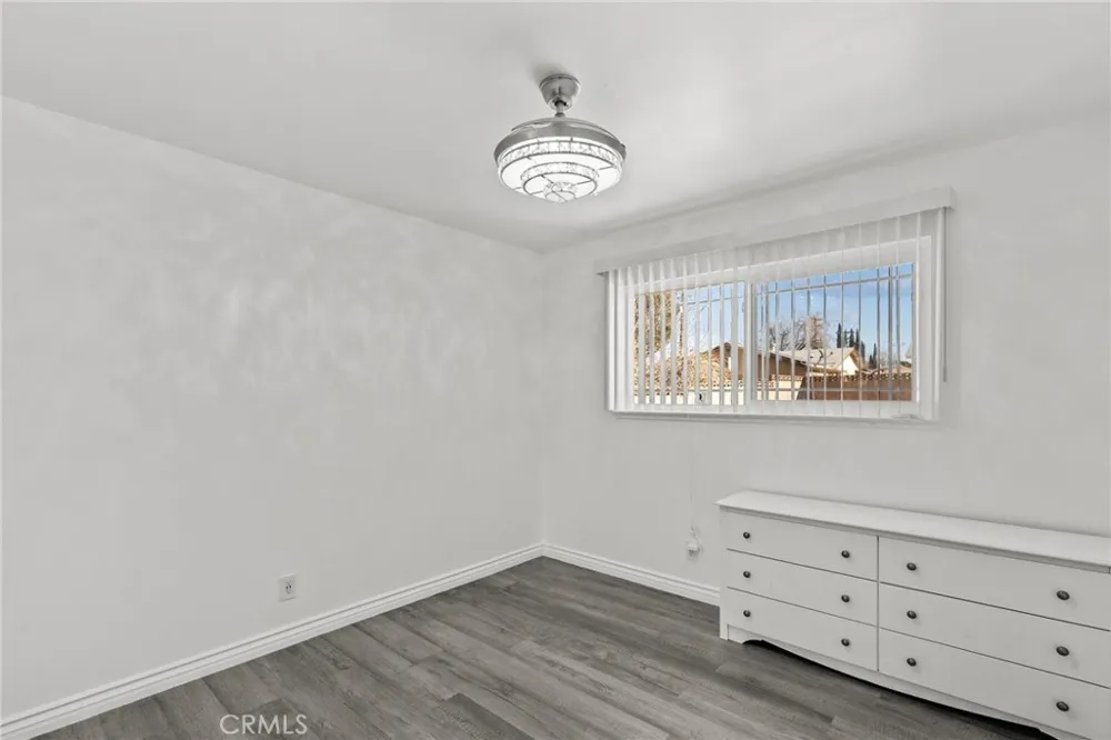 44256 Sancroft Avenue Lancaster, CA 93535