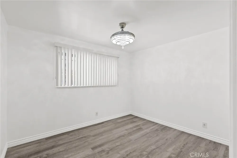 44256 Sancroft Avenue Lancaster, CA 93535