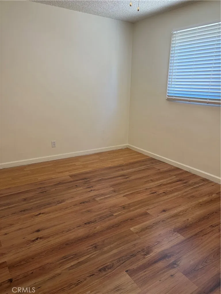 23435 Welby Way West Hills, CA 91307