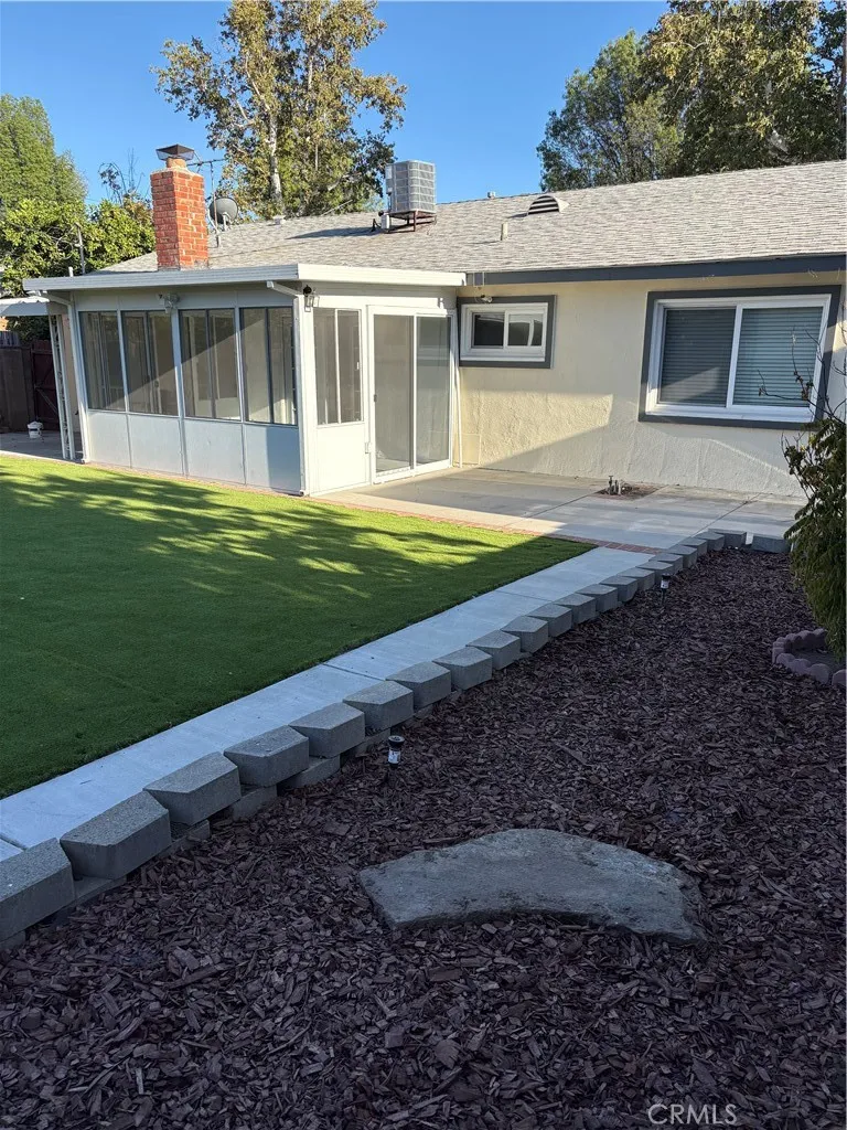 23435 Welby Way West Hills, CA 91307