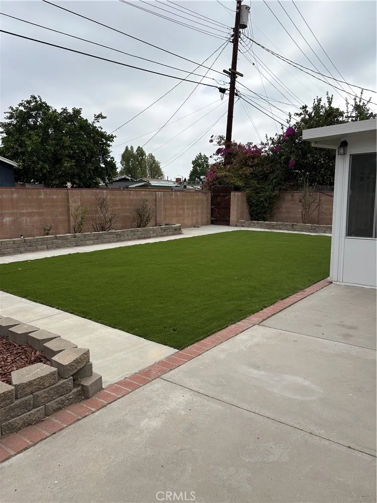 23435 Welby Way West Hills, CA 91307