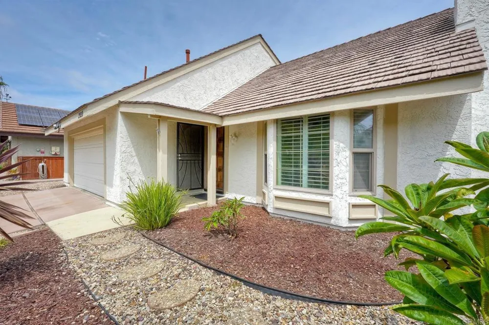 2050 Trevino Avenue Oceanside, CA 92056