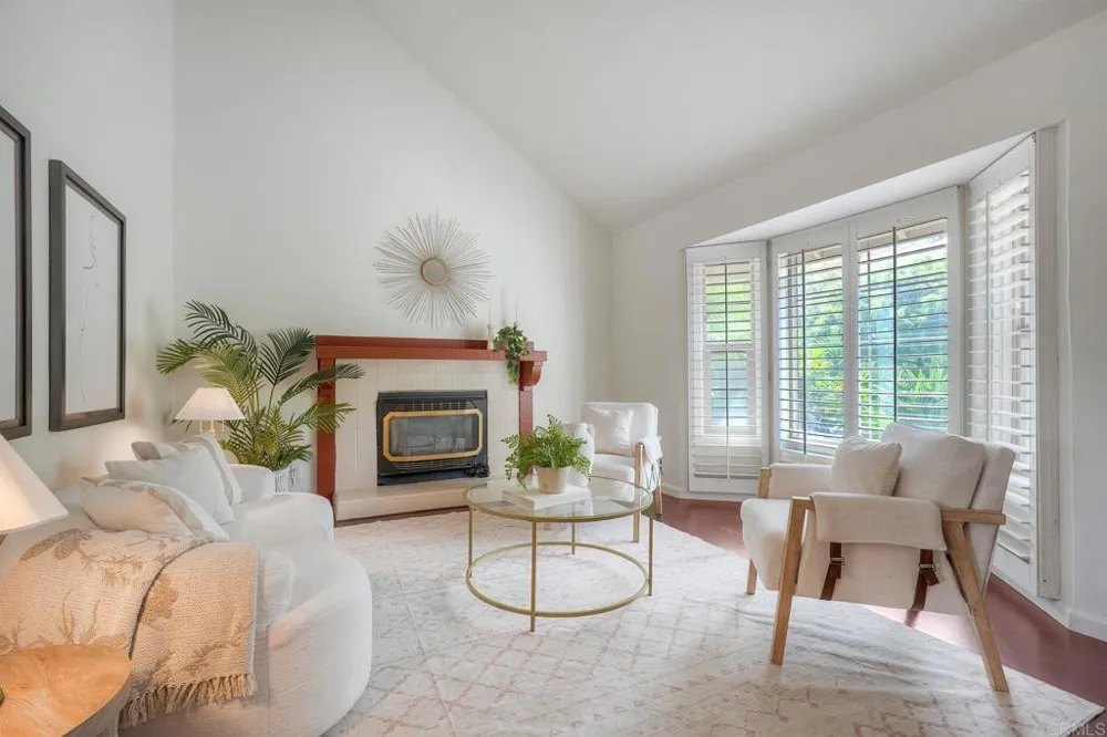 2050 Trevino Avenue Oceanside, CA 92056