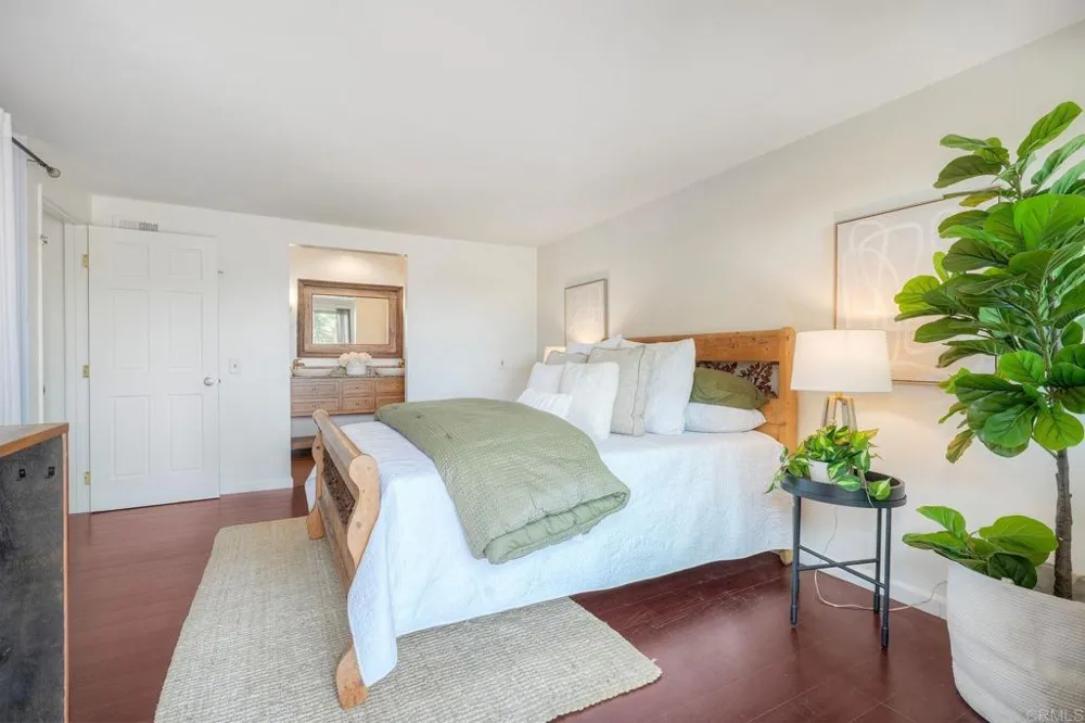 2050 Trevino Avenue Oceanside, CA 92056