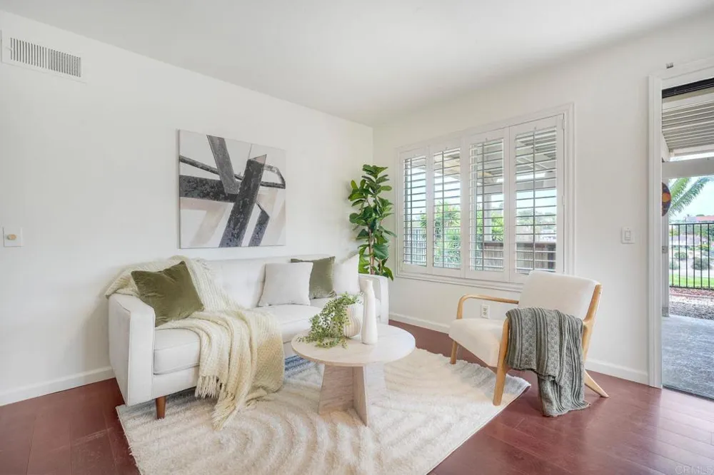 2050 Trevino Avenue Oceanside, CA 92056