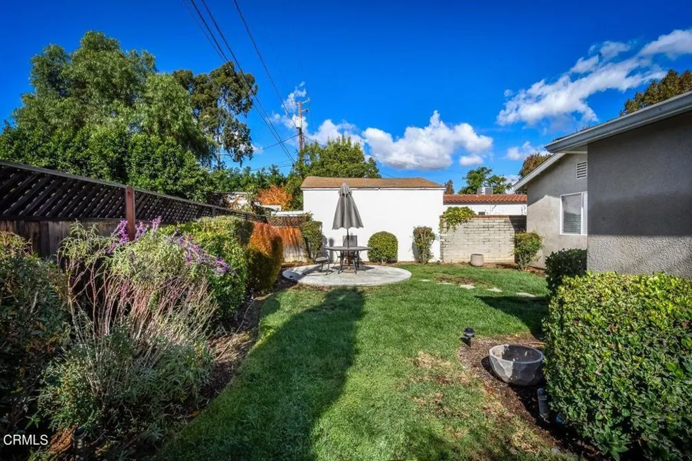 321 Lima Street Burbank, CA 91505