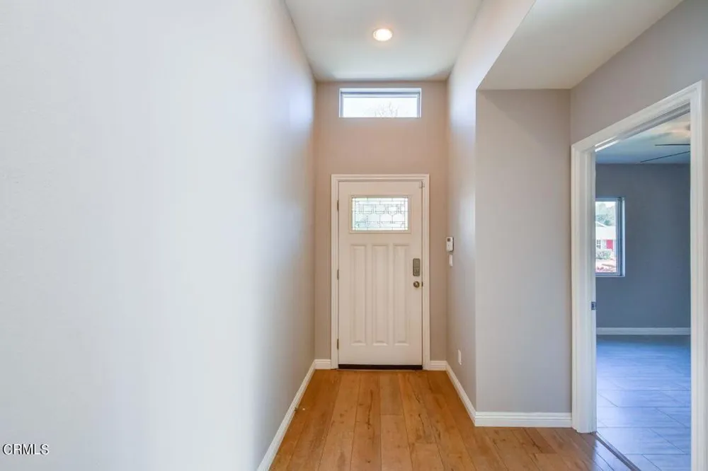 321 Lima Street Burbank, CA 91505