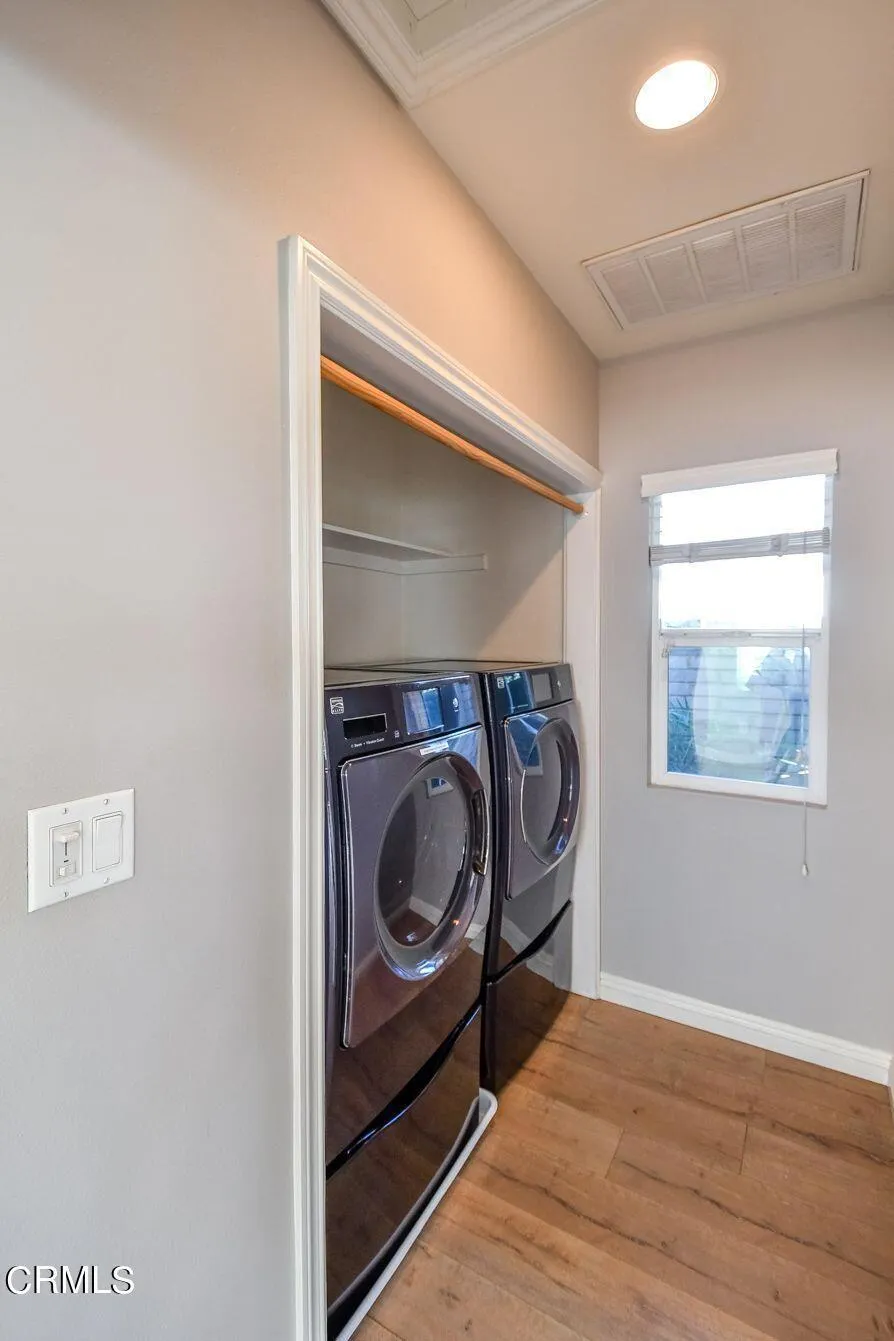 321 Lima Street Burbank, CA 91505