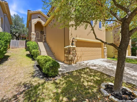 4127 WOODBRIDGE WAY