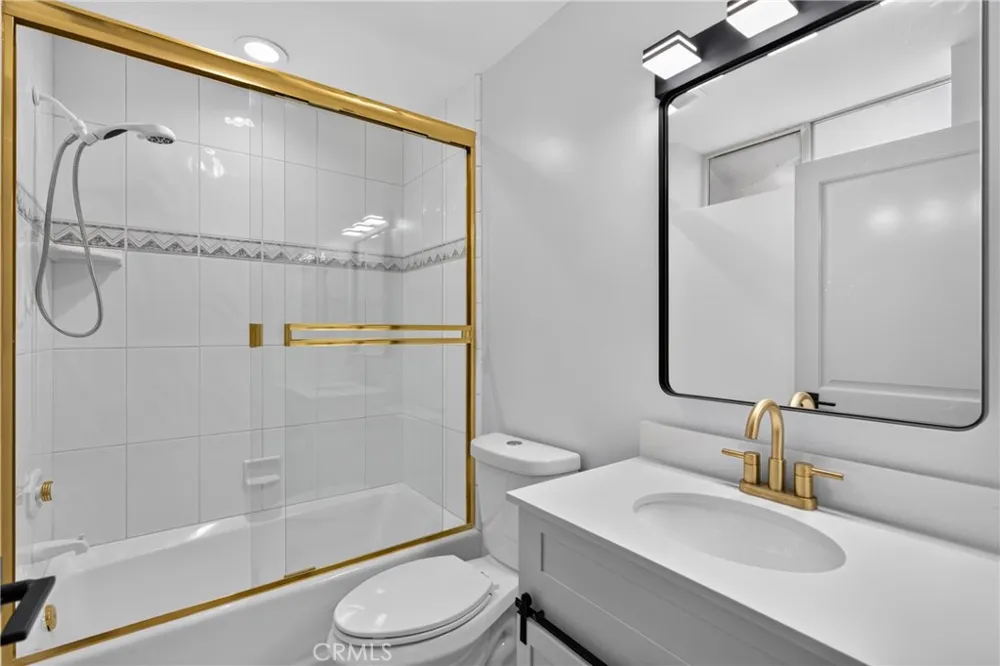 11411 Decente Court Studio City, CA 91604