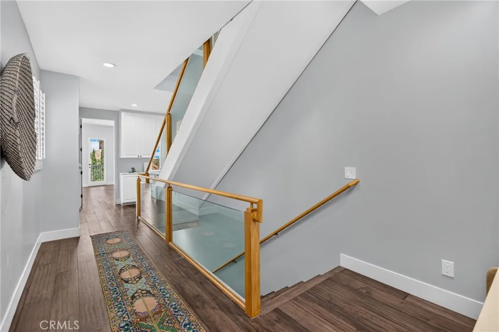 11411 Decente Court Studio City, CA 91604