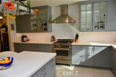4439 Van Noord Avenue Studio City, CA 91604