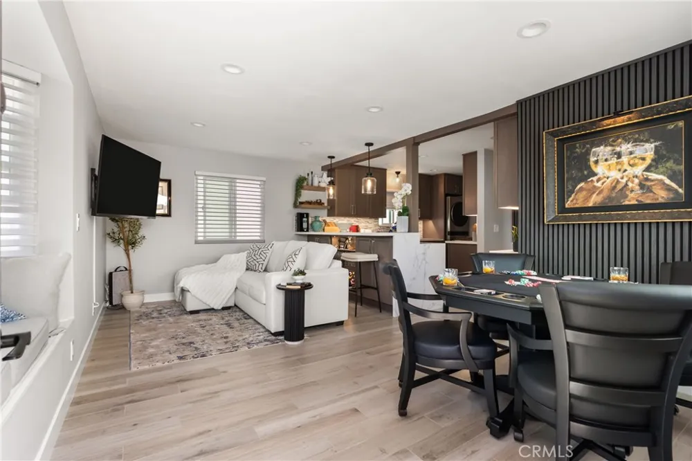 313 Alvarado Newport Beach, CA 92661