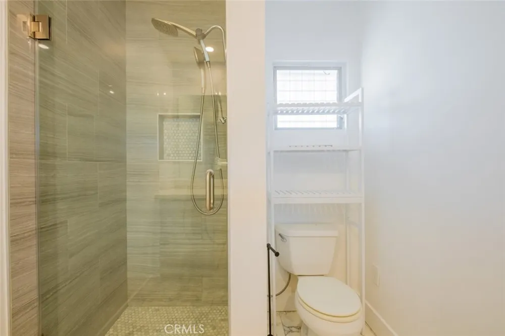 4321 Clear Valley Drive Encino, CA 91436