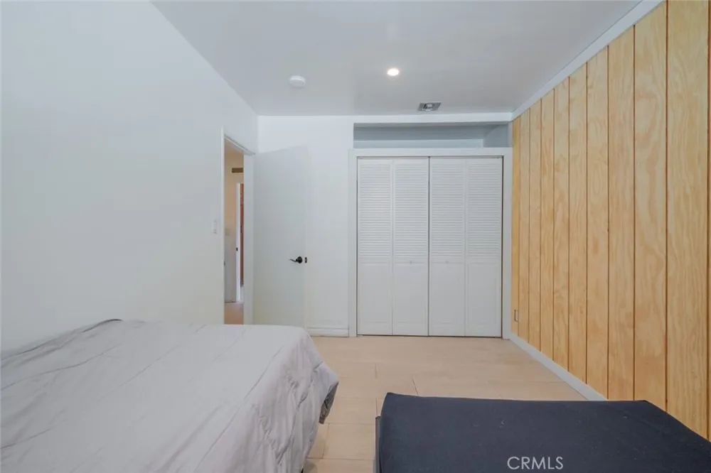 4321 Clear Valley Drive Encino, CA 91436