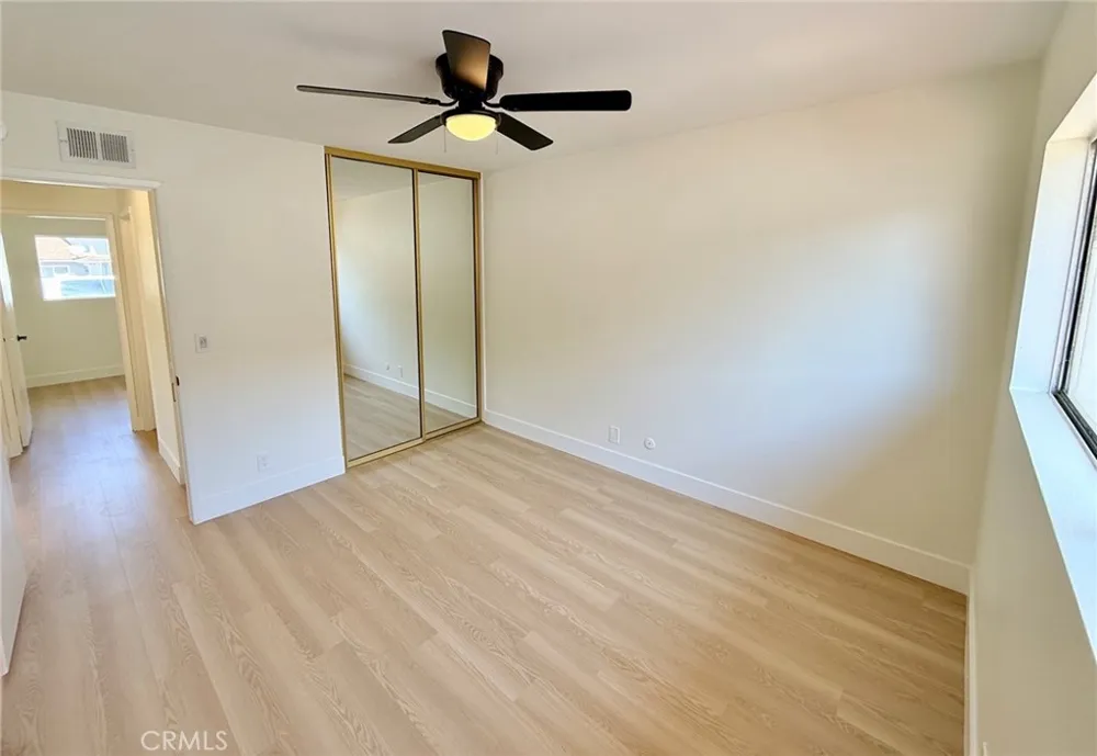 28196 Robin Saugus, CA 91350