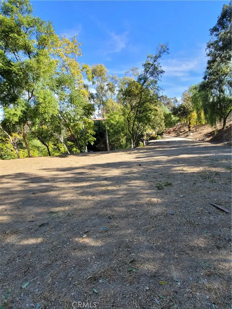 10198 La Canada Way Sunland, CA 91040