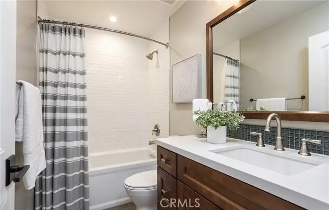 470 Vista Trucha Newport Beach, CA 92660