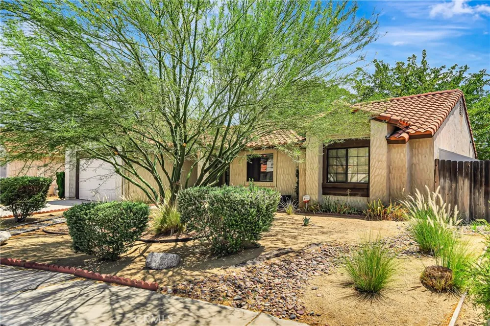 4930 Golden Eagle Palmdale, CA 93552