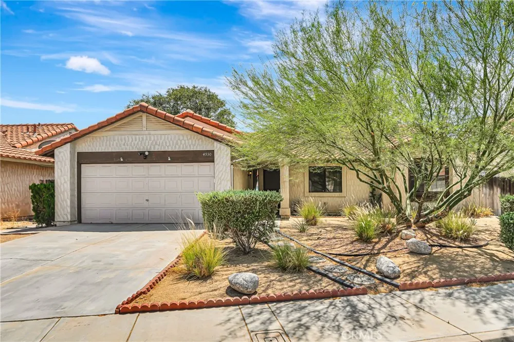 4930 Golden Eagle Palmdale, CA 93552