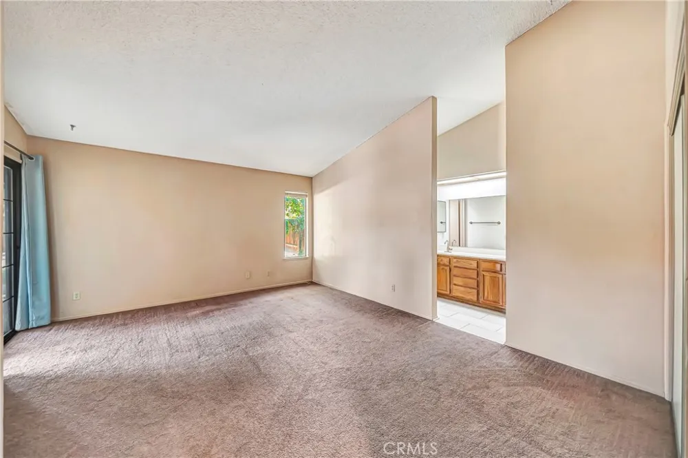 4930 Golden Eagle Palmdale, CA 93552
