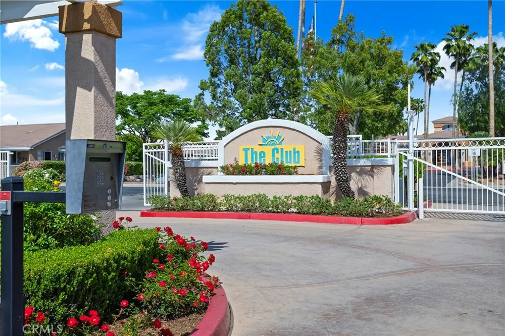 27927 Blaze Lane Sun City, CA 92585