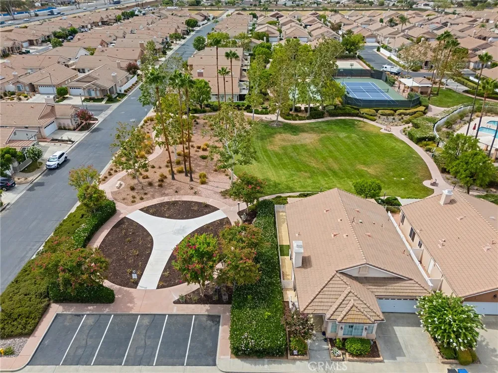 27927 Blaze Lane Sun City, CA 92585