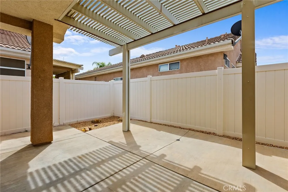 27927 Blaze Lane Sun City, CA 92585