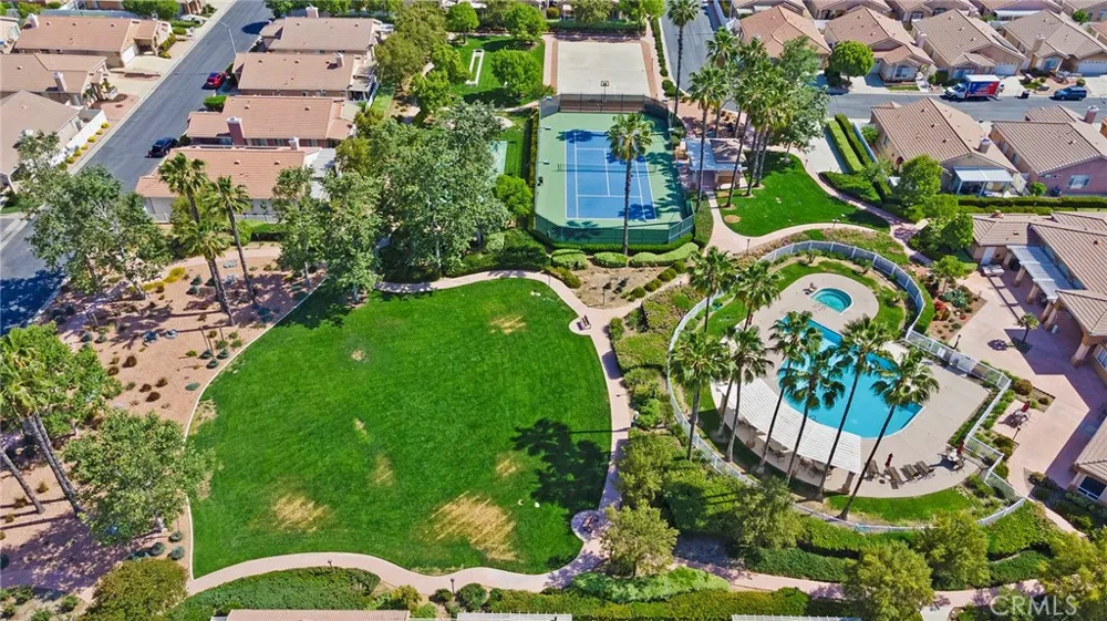 27927 Blaze Lane Sun City, CA 92585