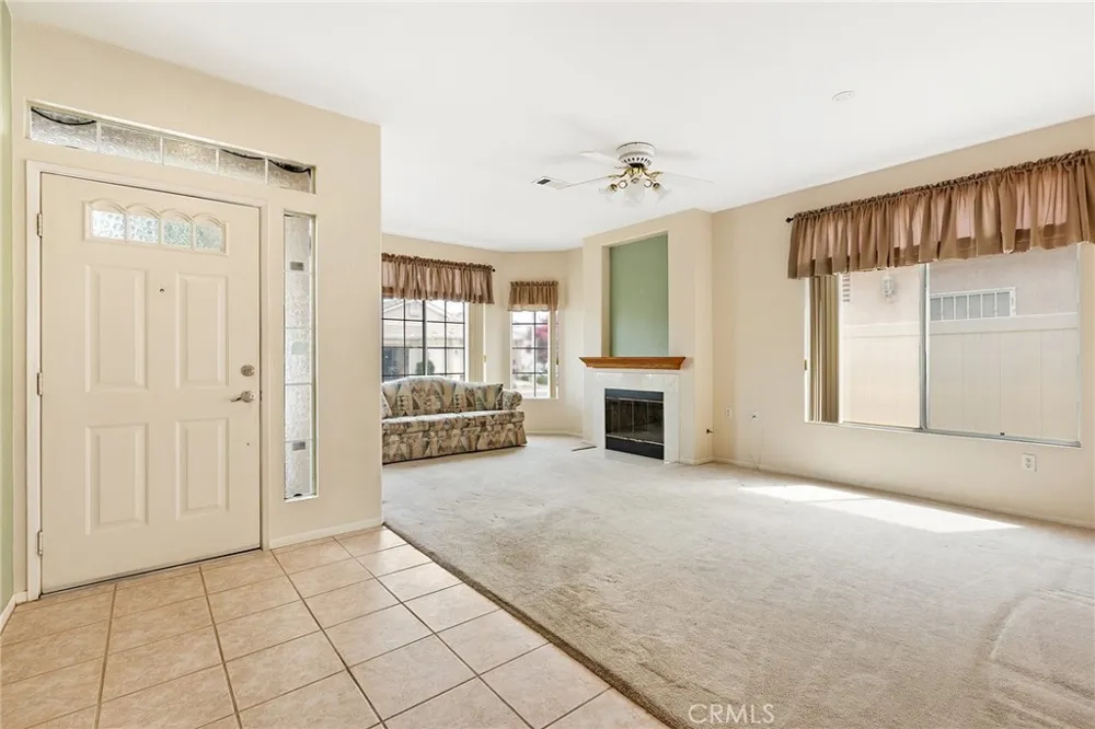 27927 Blaze Lane Sun City, CA 92585