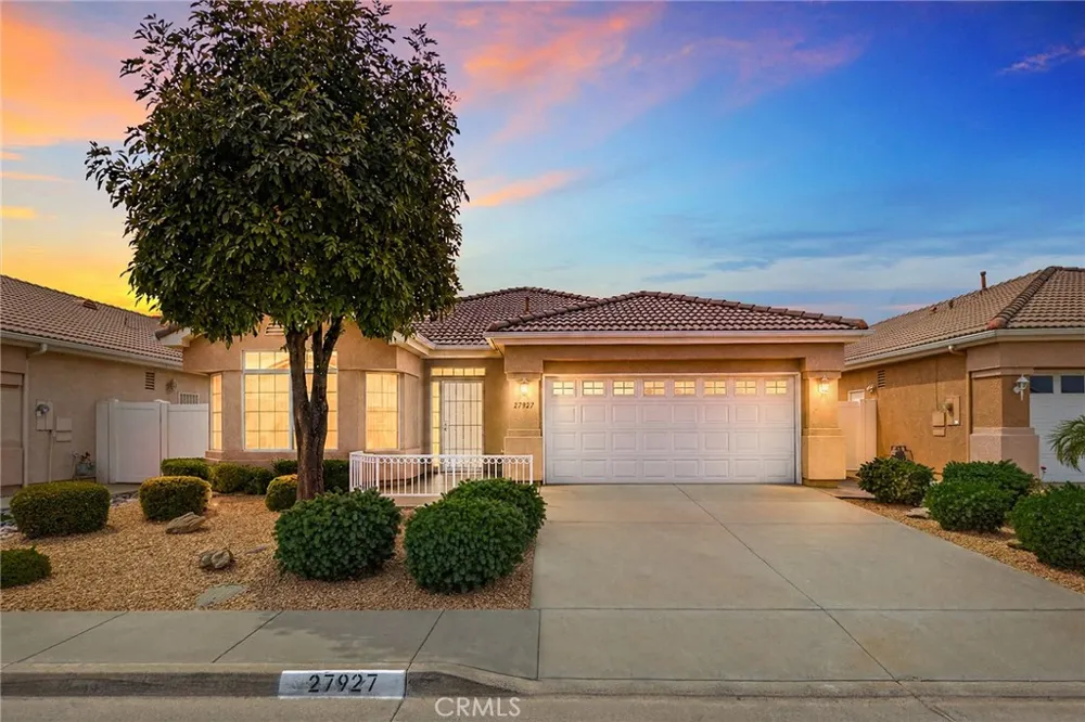 27927 Blaze Lane Sun City, CA 92585