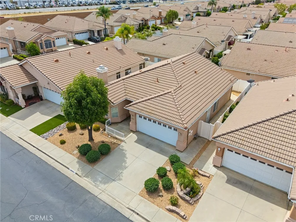 27927 Blaze Lane Sun City, CA 92585