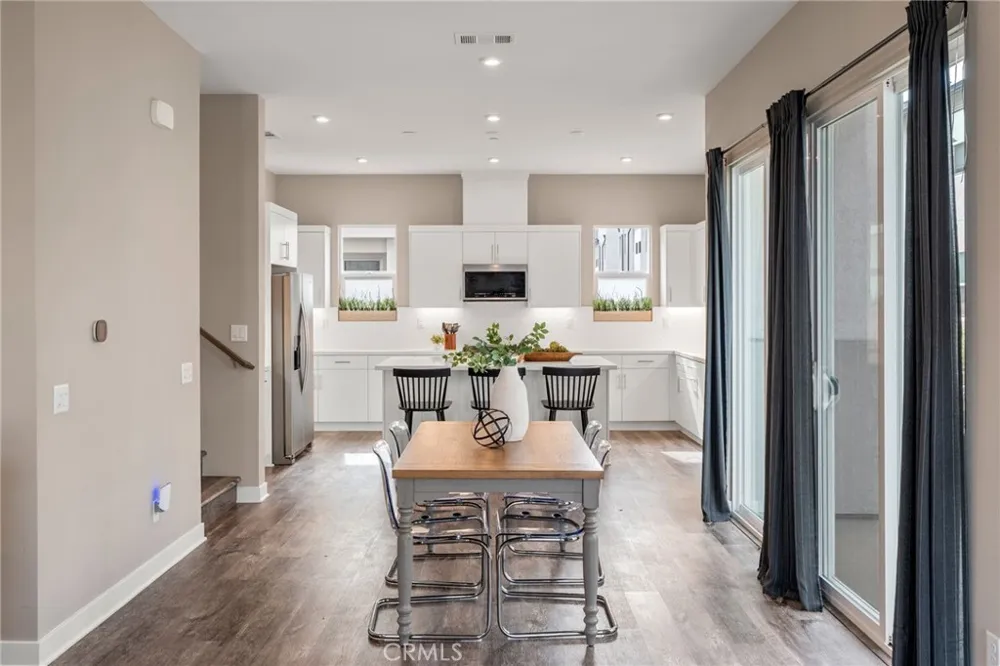 1423 W Cara Anaheim, CA 92805