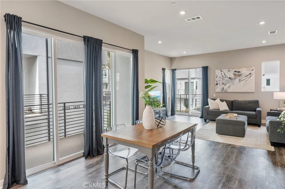 1423 W Cara Anaheim, CA 92805