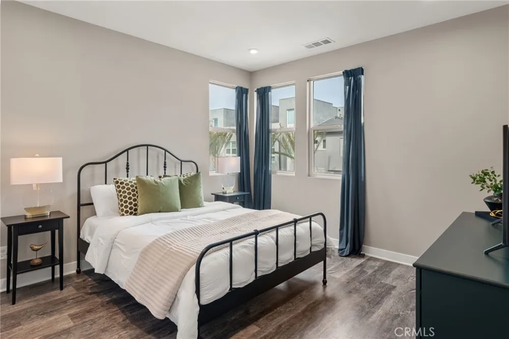1423 W Cara Anaheim, CA 92805