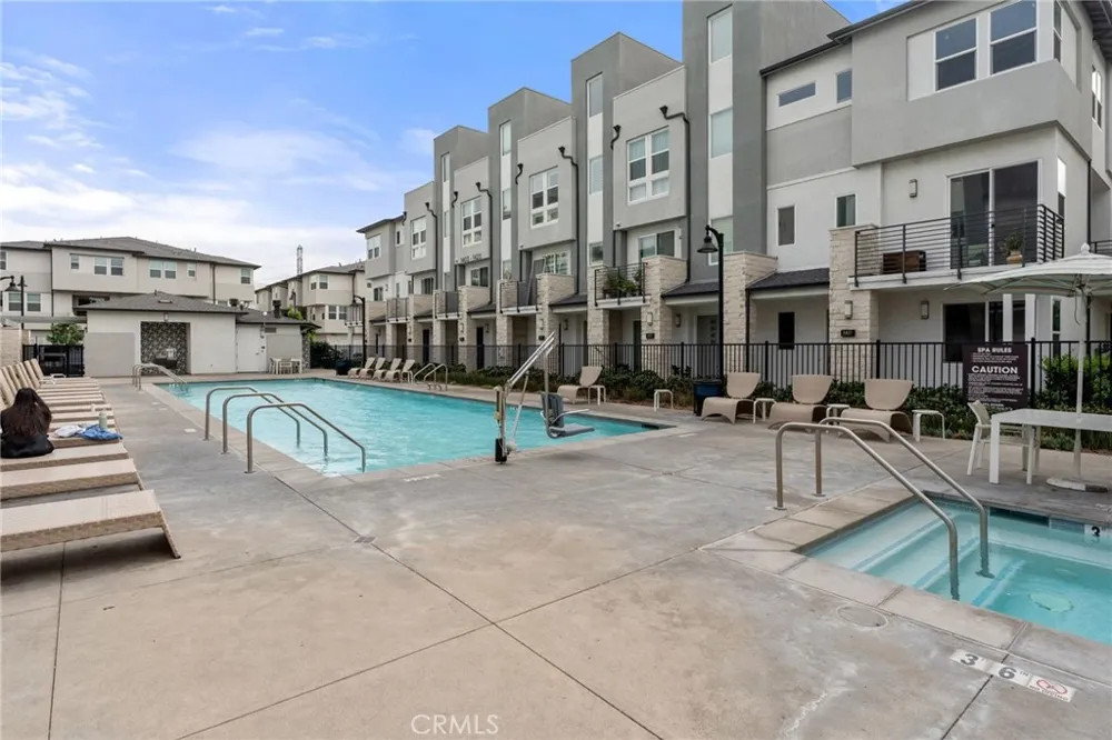 1423 W Cara Anaheim, CA 92805