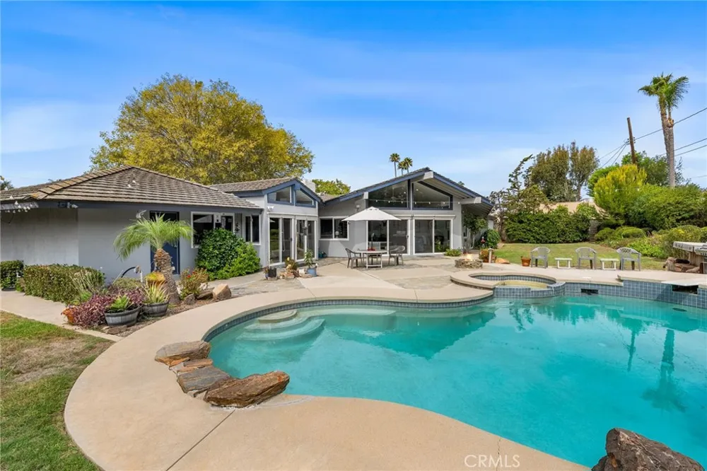 1321 El Finito Way North Tustin, CA 92705
