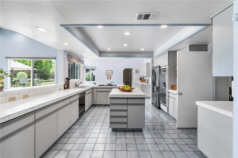 1321 El Finito Way North Tustin, CA 92705