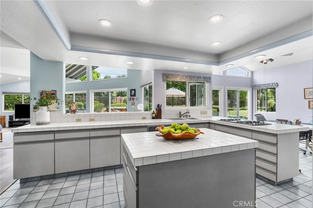 1321 El Finito Way North Tustin, CA 92705