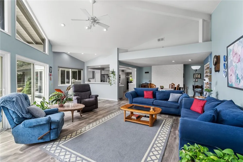 1321 El Finito Way North Tustin, CA 92705