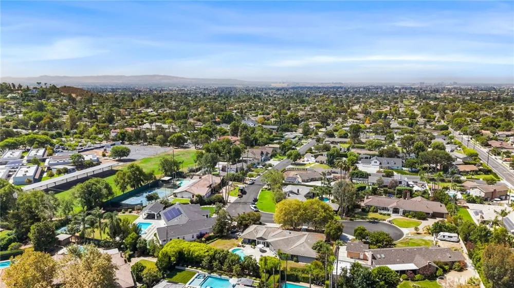 1321 El Finito Way North Tustin, CA 92705