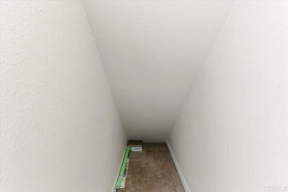390 N 1st St #23 El Cajon, CA 92021