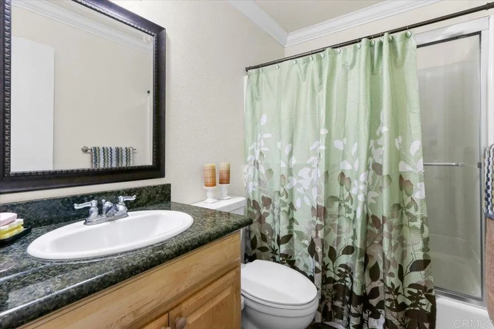 390 N 1st St #23 El Cajon, CA 92021