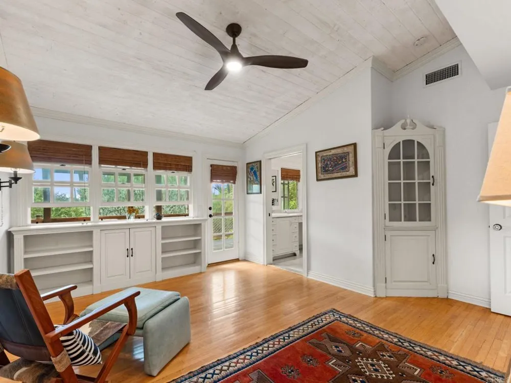 890 Passiflora Avenue Encinitas, CA 92024