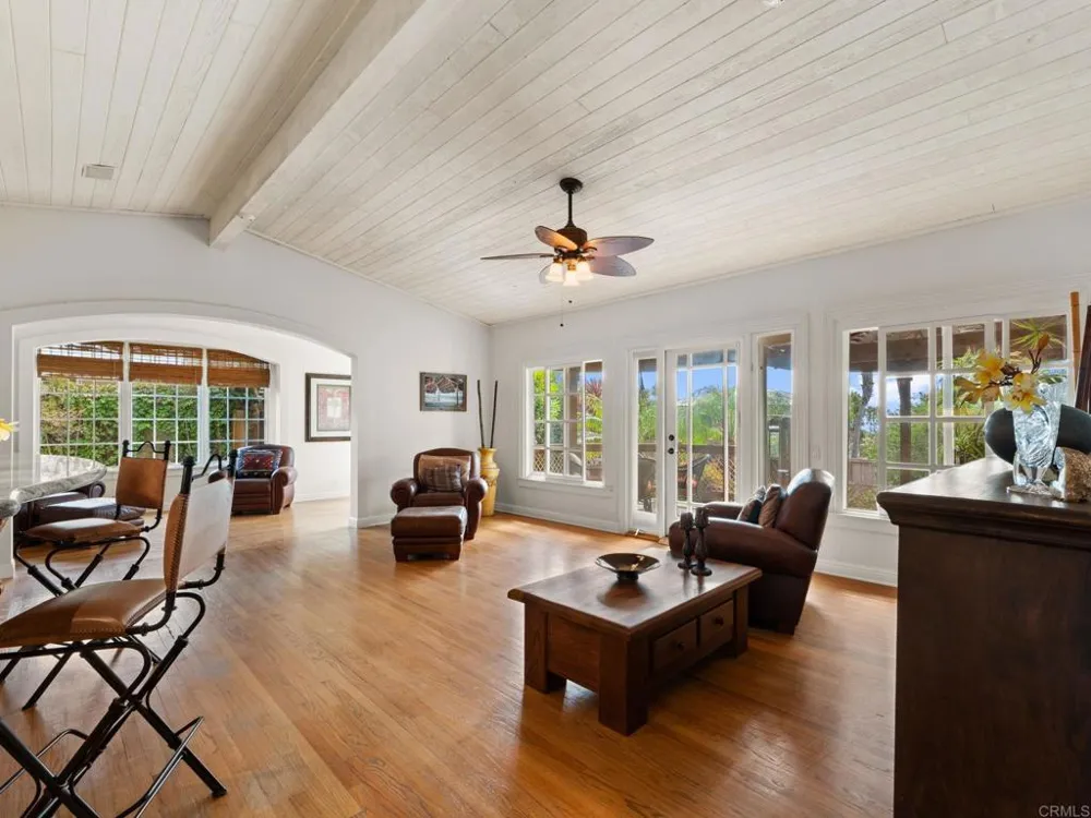 890 Passiflora Avenue Encinitas, CA 92024
