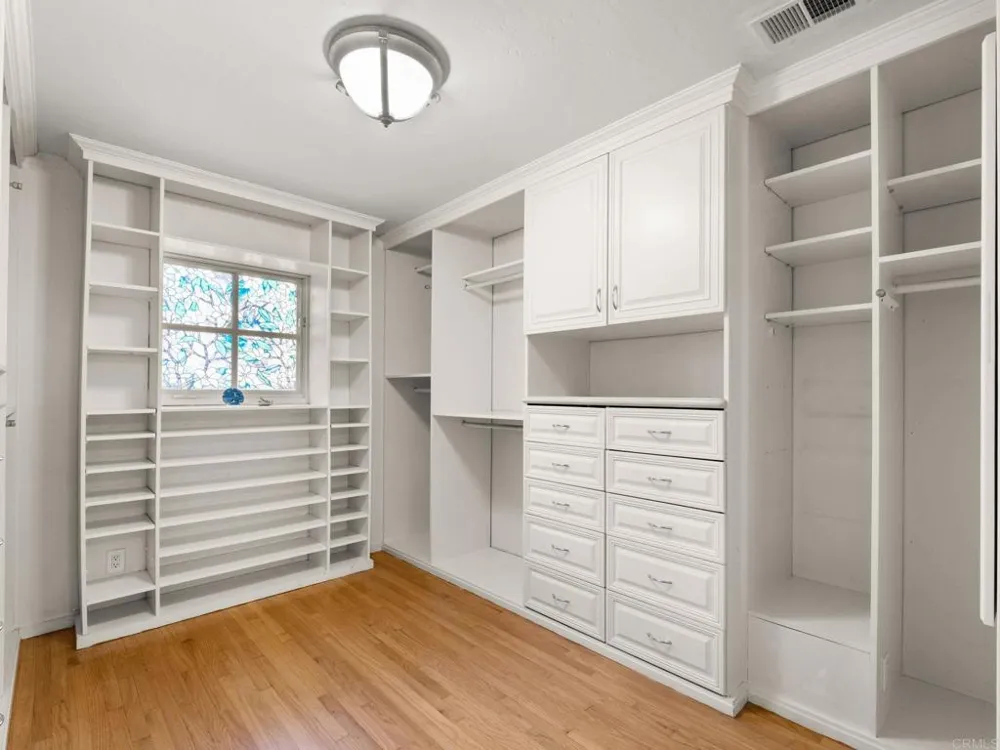 890 Passiflora Avenue Encinitas, CA 92024